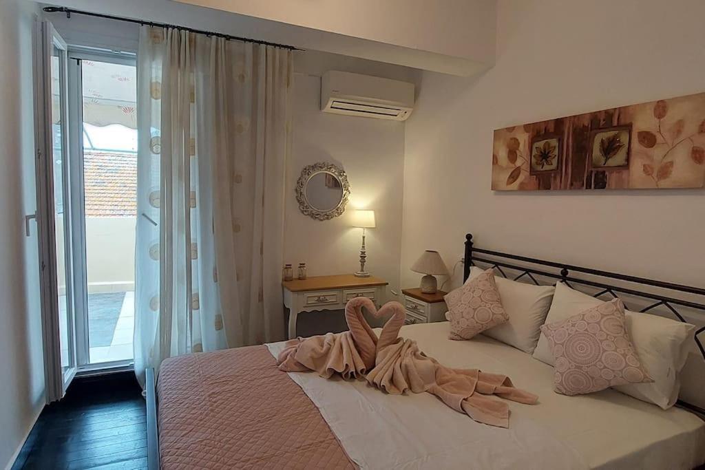 Old Port View Apartment, Διαμέρισμα Στο Κέντρο 2 Υπνοδωματίων Corfu  Екстер'єр фото