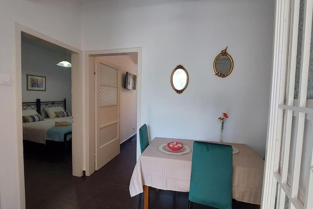 Old Port View Apartment, Διαμέρισμα Στο Κέντρο 2 Υπνοδωματίων Corfu  Екстер'єр фото