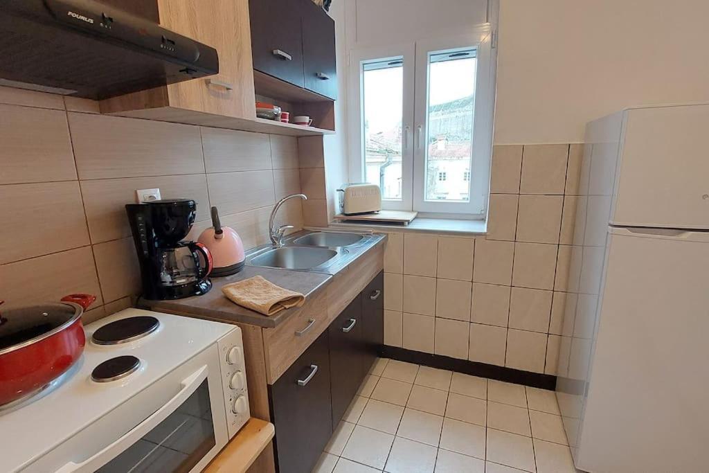 Old Port View Apartment, Διαμέρισμα Στο Κέντρο 2 Υπνοδωματίων Corfu  Екстер'єр фото