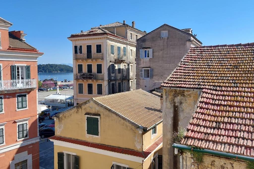 Old Port View Apartment, Διαμέρισμα Στο Κέντρο 2 Υπνοδωματίων Corfu  Екстер'єр фото